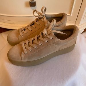 All tan suede Steve Madden sneaker